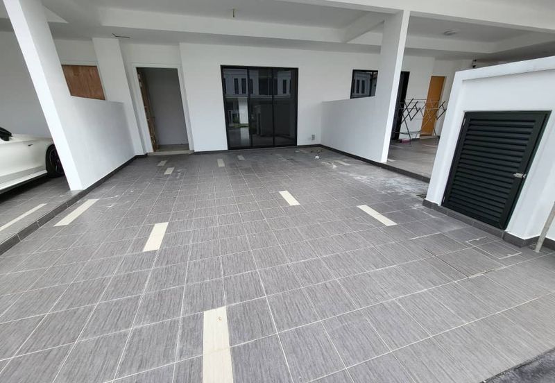 Reef Of Tropics, Setia Eco Glades