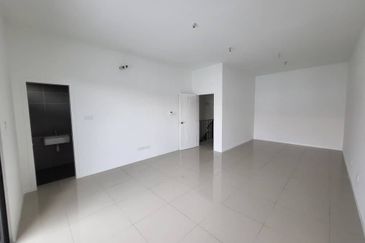 Reef Of Tropics, Setia Eco Glades