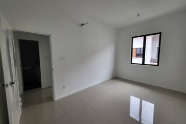 Reef Of Tropics, Setia Eco Glades