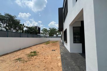 NEW Freehold Semi-D Putrajaya (40x75)
