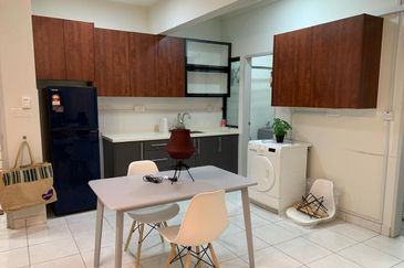 PR1MA One @ Laman View