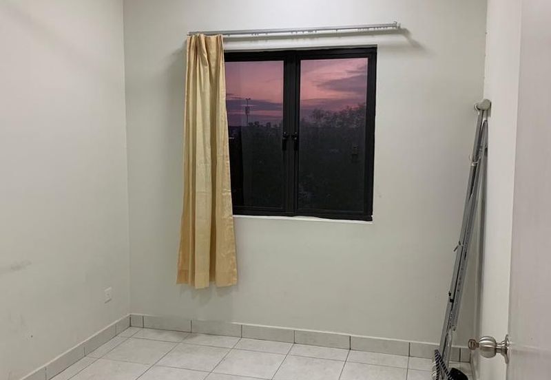 PR1MA One @ Laman View