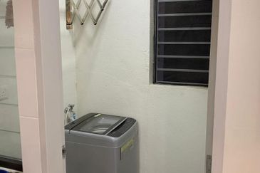 PR1MA One @ Laman View