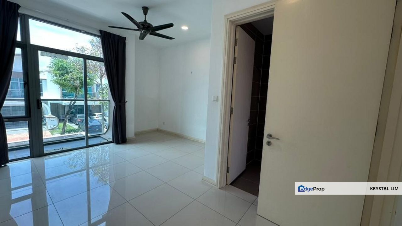 Liu li Garden (Available EARLY MARCH for RENT), Selangor, Cyberjaya
