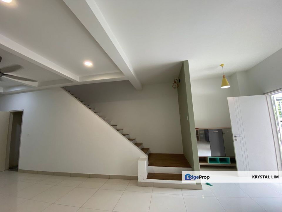 Partially tenanted unit for sale, CasaGreen Cybersouth, Selangor, Cyberjaya