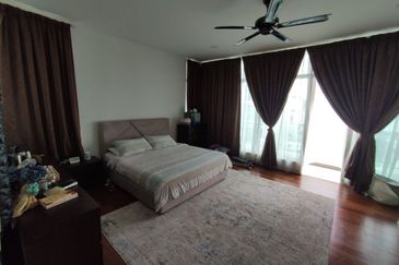 Clover Garden Residences