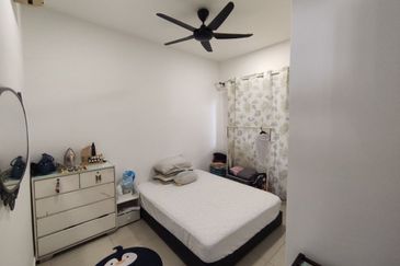 Clover Garden Residences