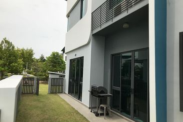 Lepironia Gardens, Setia Eco Glades