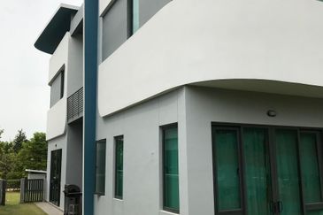 Lepironia Gardens, Setia Eco Glades