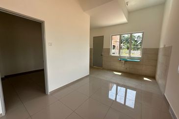 62 Idaman (NEW LANDED), Sepang