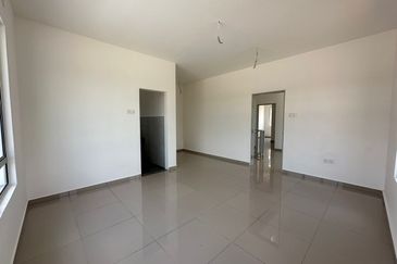 62 Idaman (NEW LANDED), Sepang