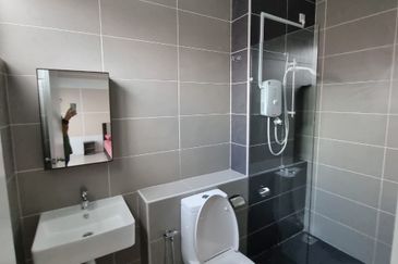 Reef Of Tropics, Setia Eco Glades