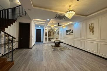 Isle of Botanica, Setia Eco Glades