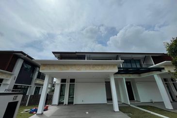 Isle of Botanica, Setia Eco Glades