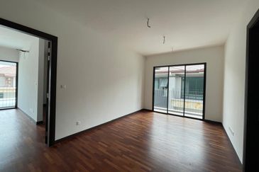 Isle of Botanica, Setia Eco Glades