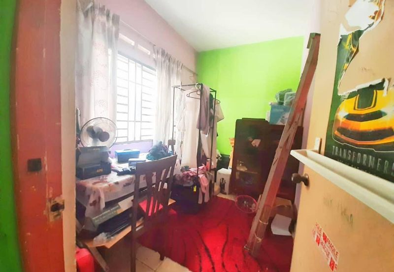 Taman Pulai Utama Flat