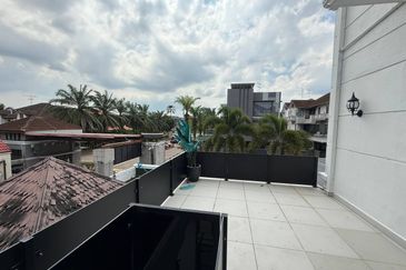 Taman Austin Heights