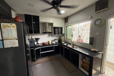 Taman Austin Heights