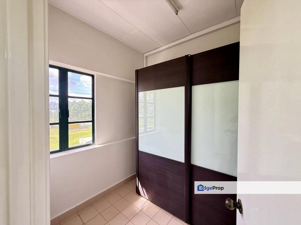 Ampang 971 End Lot Town House (Upper Unit), Kuala Lumpur, Ampang Hilir