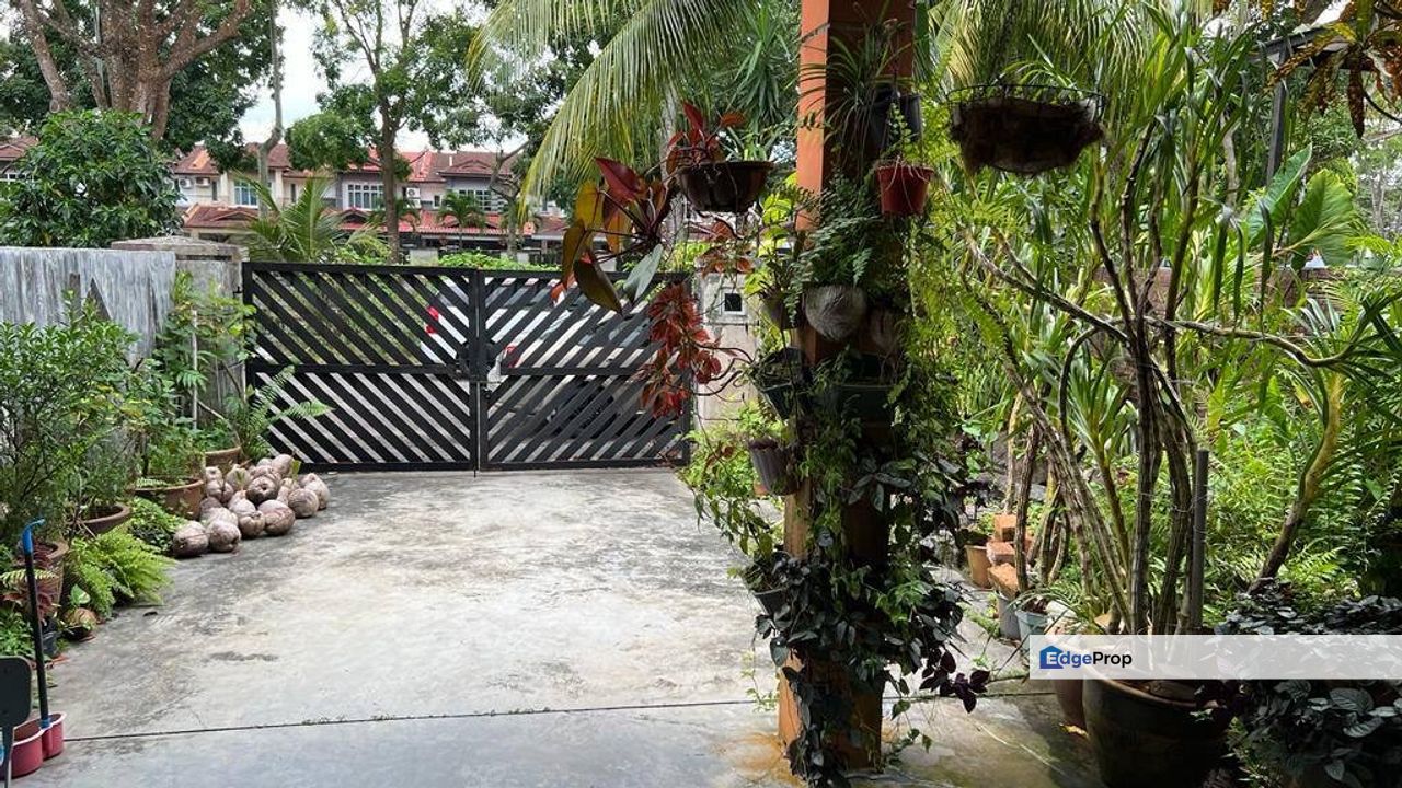 Taman Desa Tebrau (Below Mv), Johor, Johor Bahru