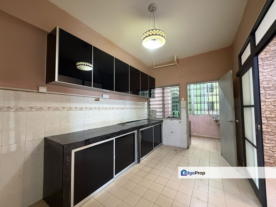 Sri Wangi Non Bumi, Johor, Tampoi