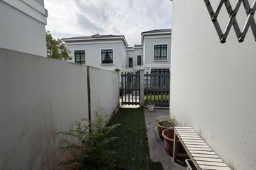 Ekotropik Millsgate Furnished