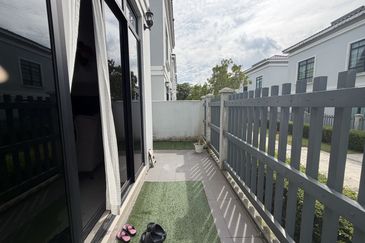 Ekotropik Millsgate Furnished