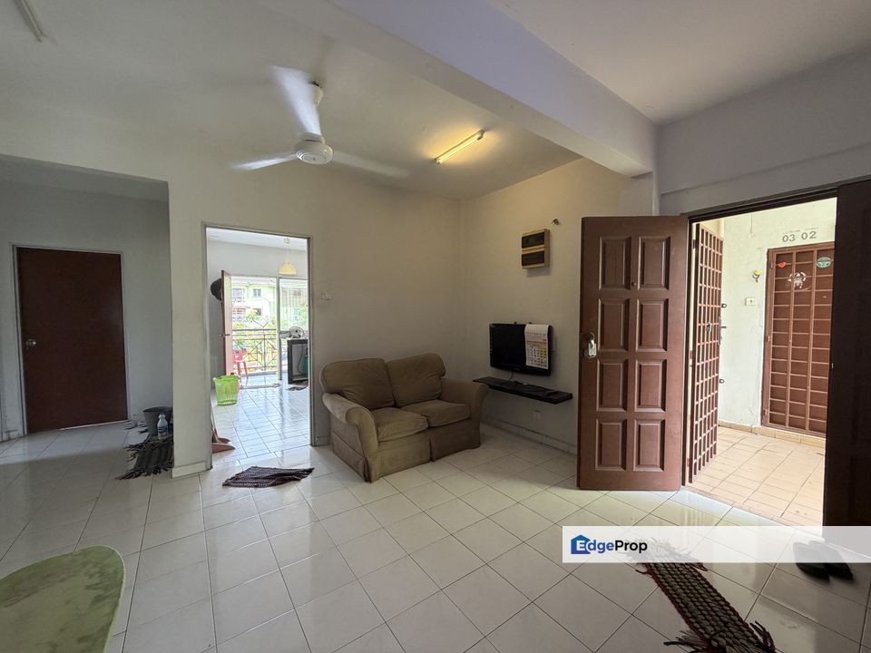 275000 Lily Jasmine Non Bumi Lot, Johor, Tampoi