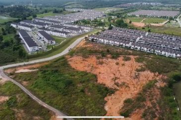 PASIR GUDANG Meredian East Tanah Pertanian