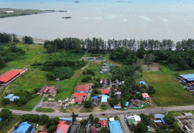 TELUK RAMNUNIA Tanah Kurnia Bumi