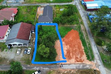 TELUK RAMNUNIA Tanah Kurnia Bumi