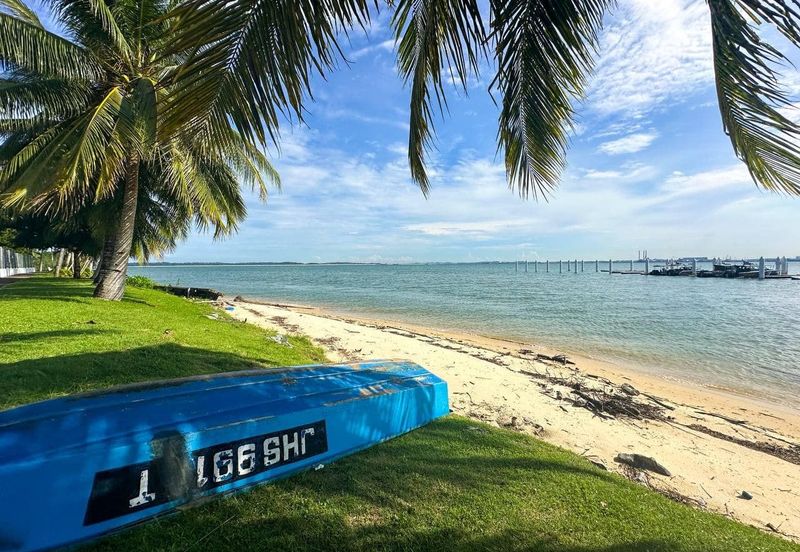 Massive Land Lot 200 acres in Tanjung Surat, Kota Tinggi