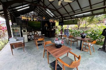 TANJUNG SEDILI BISNES RESORT UNTUK DIJUAL