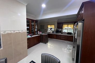 Jalan Prima Saujana 1/2H