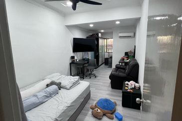 Jalan Prima Saujana 1/2H