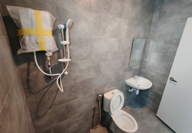 KOMPLEKS MIDLANDCITY