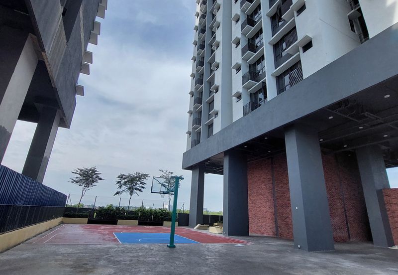 KOMPLEKS MIDLANDCITY