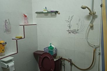 Taman Kinrara Seksyen 2