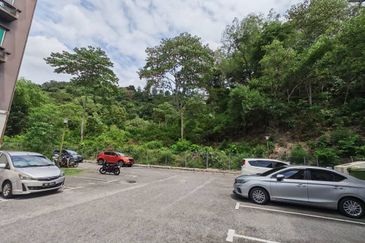 Sri Cempaka, Pusat Bandar Puchong