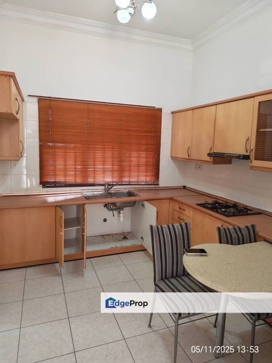 Bandar Sunway PJS 10 house for rent - big 22 x 75, Selangor, Bandar Sunway