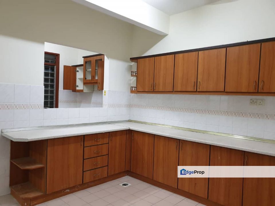 Putra Bistari End lot, Selangor, Putra Heights