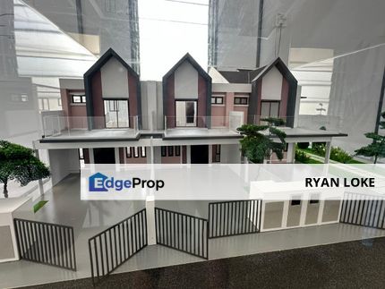 NEAR CYBERJAYA TAMAN DENGKIL DOUBLE STOREY FOR SALE, Selangor, Sepang