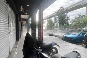 3 Storey Shop Office, Pusat Perniagaan Bukit Raja, Shah Alam, Selangor