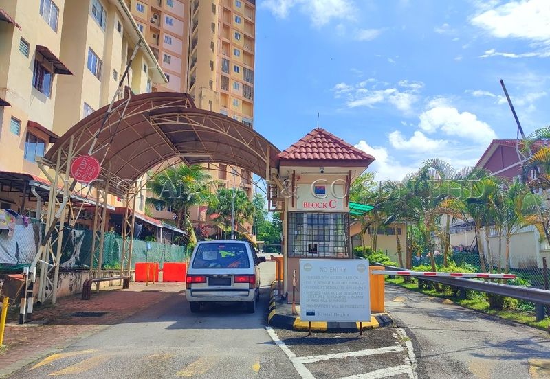 Kristal Heights, Shah Alam