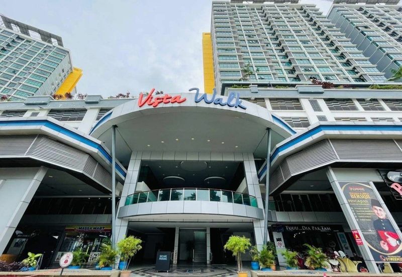 Vista Alam Serviced Apartment