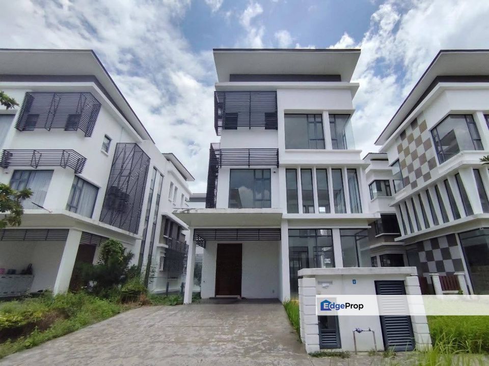 3 Storey Bungalow House, Mutiara 33, Residence 33, Shah Alam, Selangor, Selangor, Shah Alam