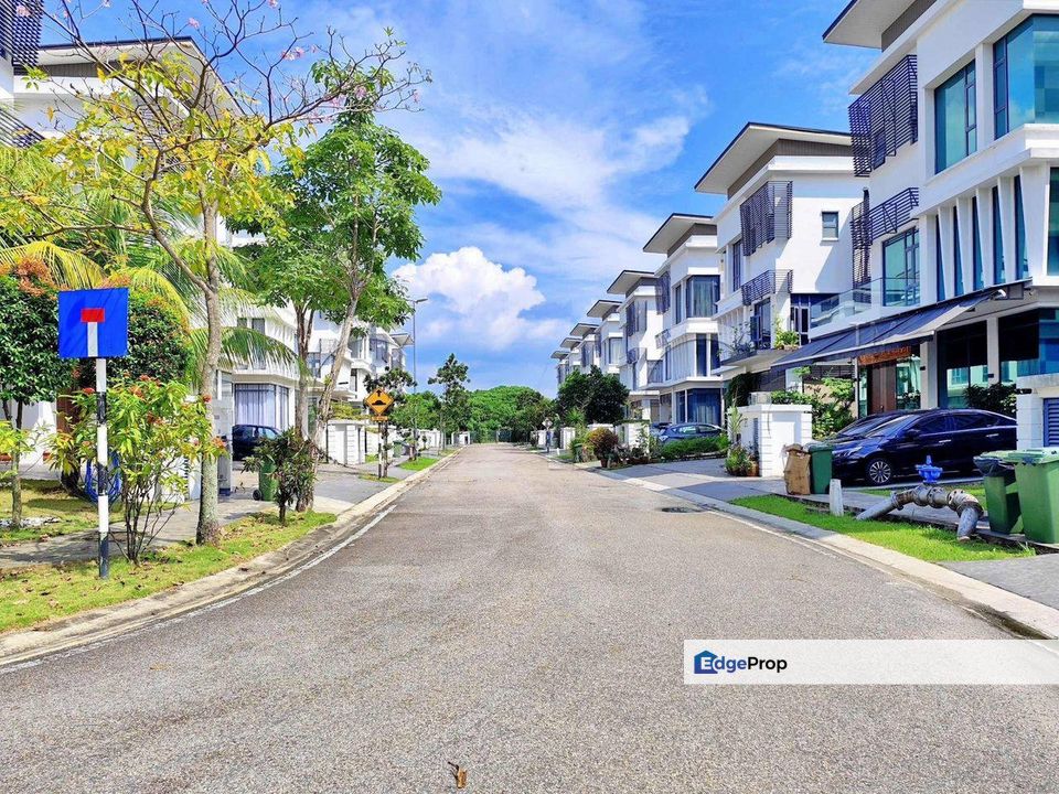 3 Storey Bungalow House, Mutiara 33, Residence 33, Shah Alam, Selangor, Selangor, Shah Alam