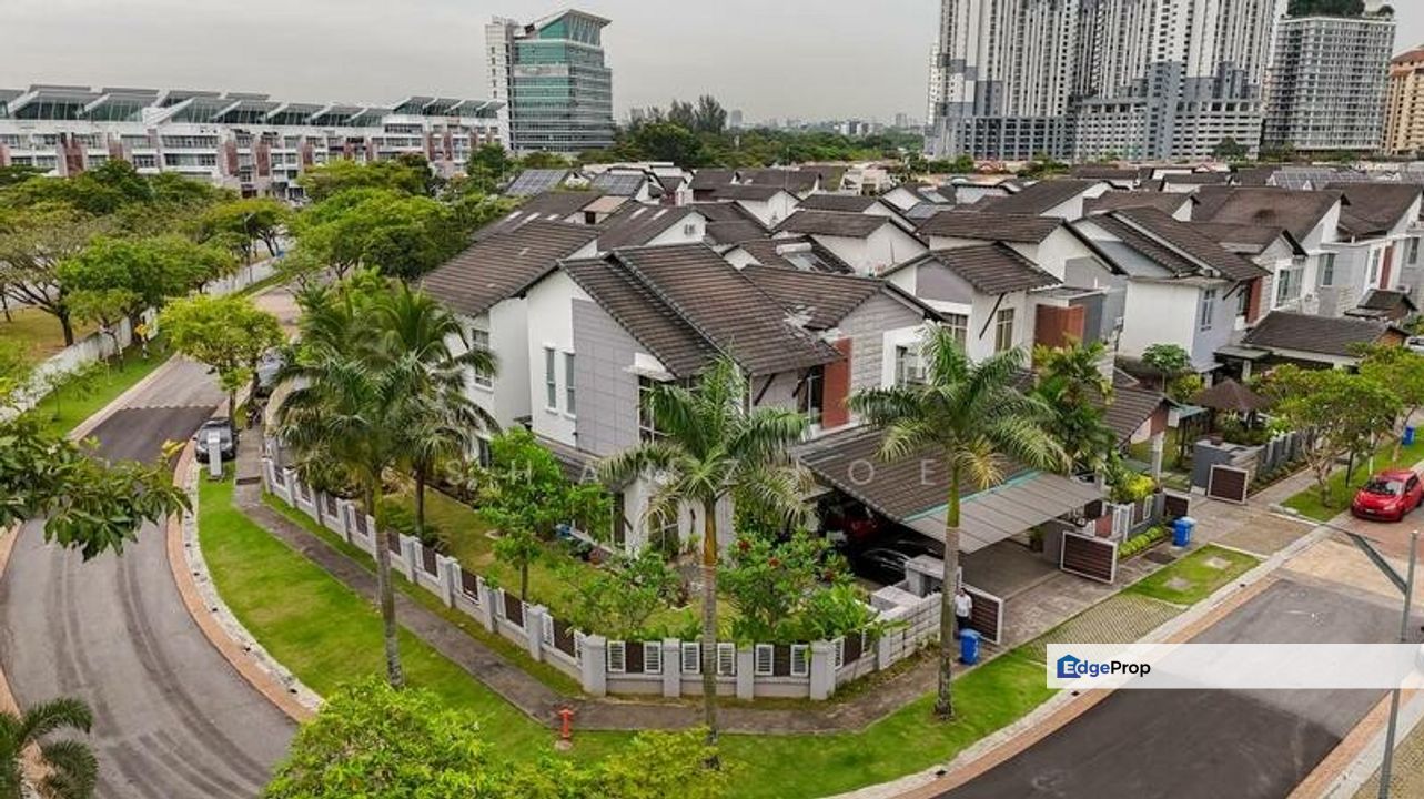 10% Off!, 3 Storey Semi-D House, Laman Seri, Seksyen 13, Shah Alam, Selangor, Selangor, Shah Alam