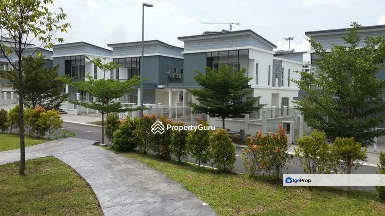 2.5 Storey Semi-D House, Taman D'Alpinia, Puchong, Selangor, Selangor, Puchong South