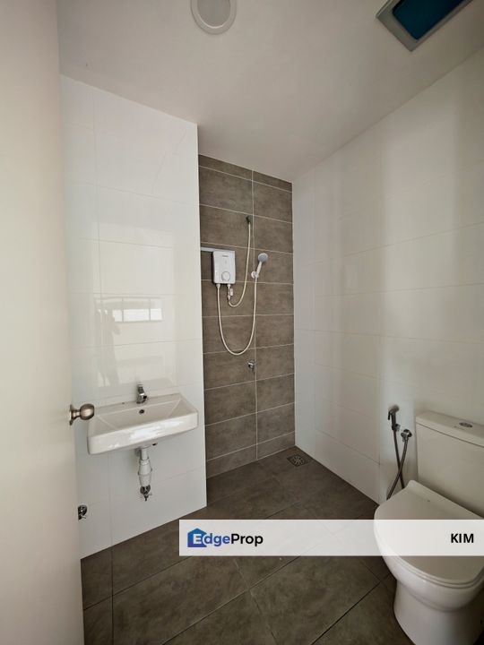 Super Cheap New Unit Sencilia @ Eco Sanctuary For Sale , Selangor, Telok Panglima Garang